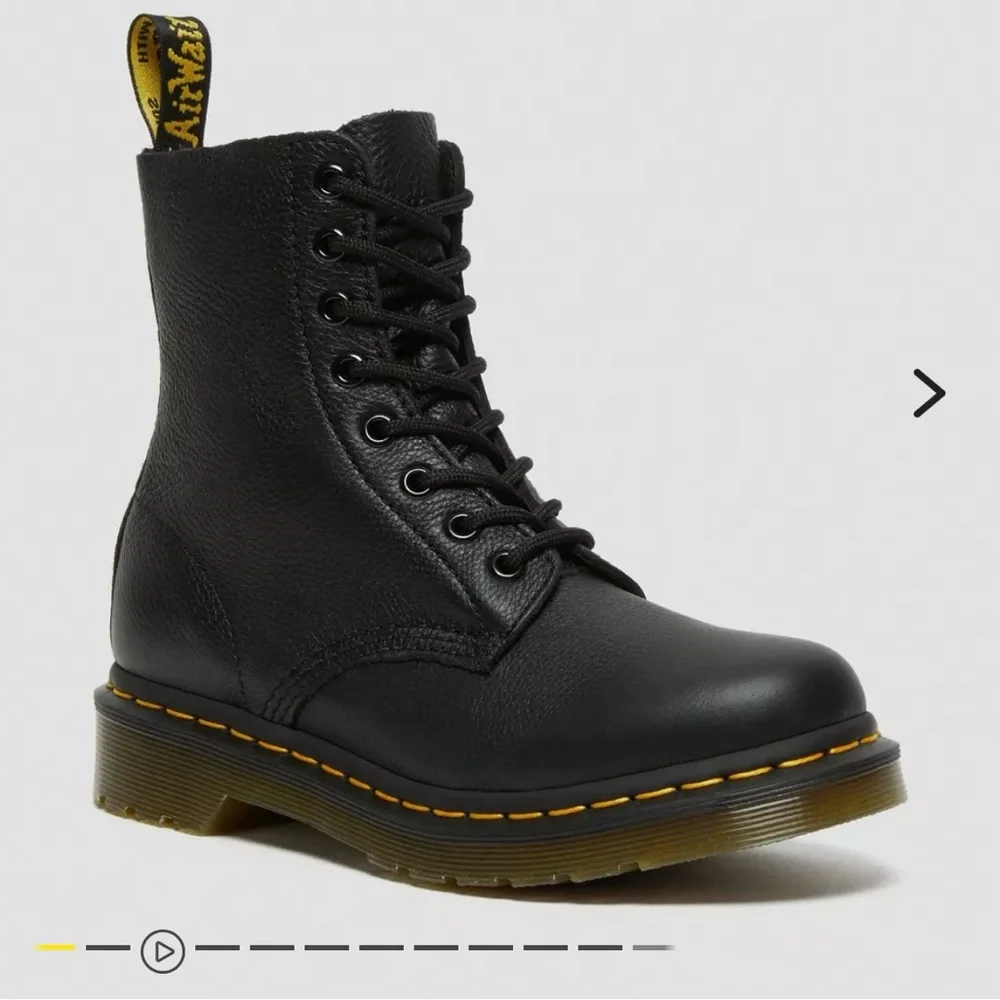 Dr. Marten 1460 Pascal Virginia Leather Lace Up Boots - Picture 5 of 6